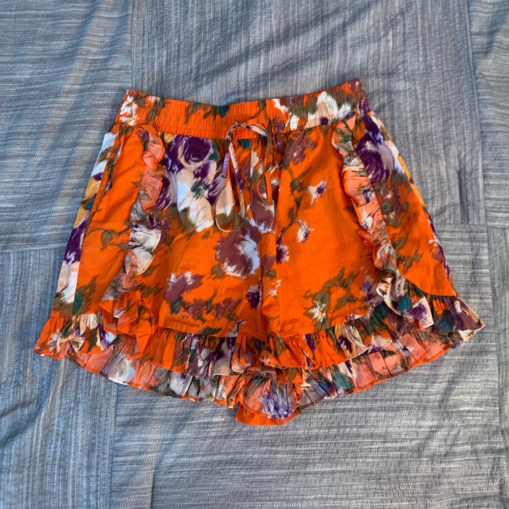 H&M Floral Ruffled Shorts